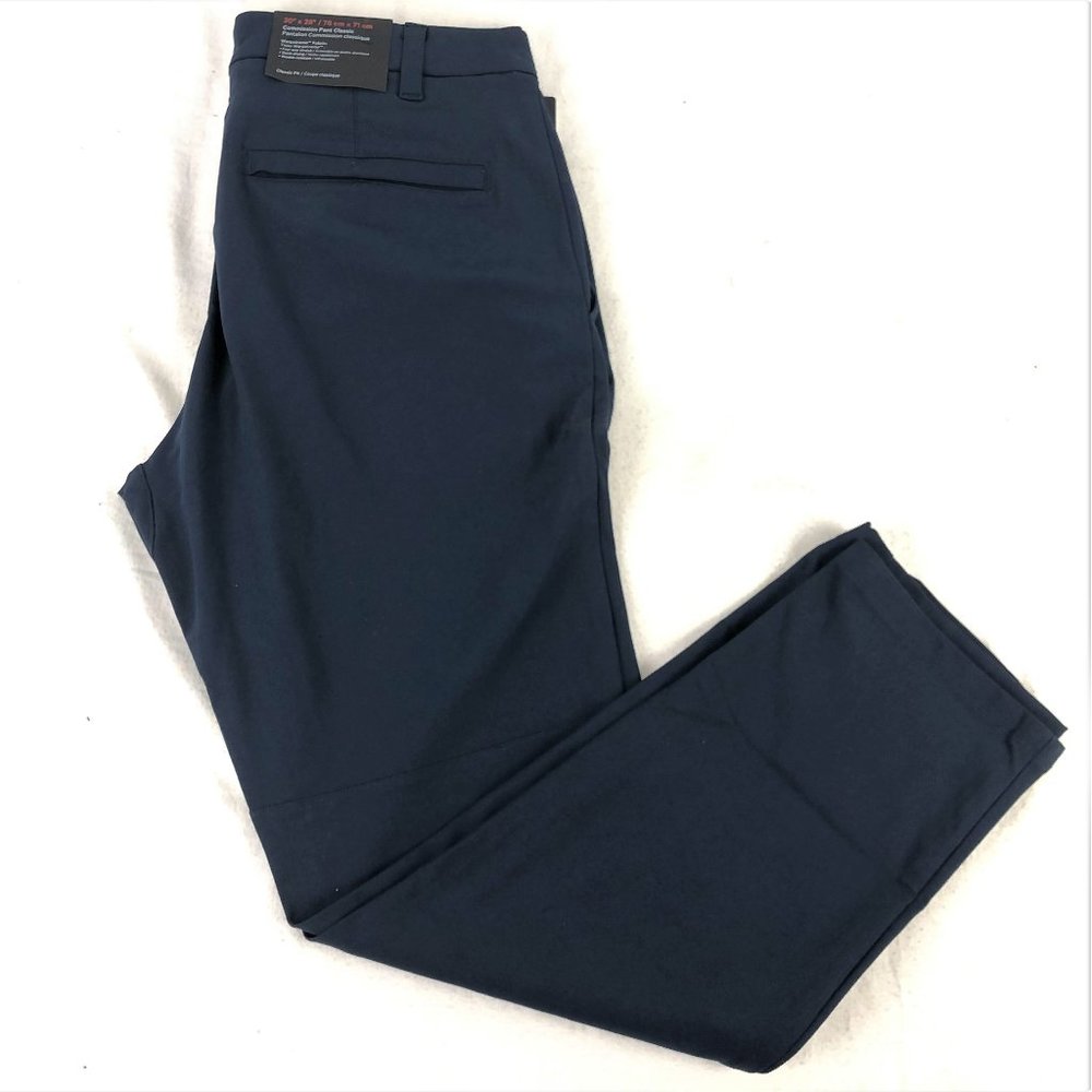 New with Tags Men's Lululemon Commission Pant Classic 28"L in Blue LM5A89S